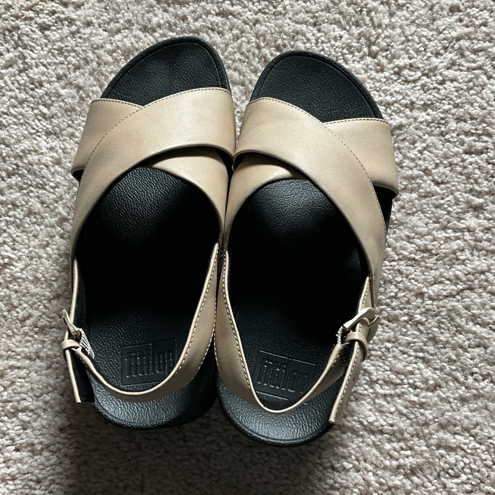 FitFlop Beige and Black Crisscross Strap Sandals